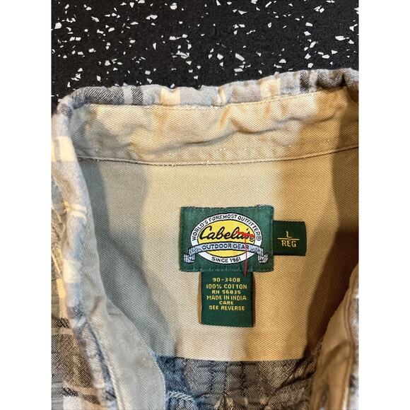 Cabelas Outdoor‎ Gear Gray/Blue Plaid Button Shirt Mens Large Short Sleeve - Picture 3 of 9